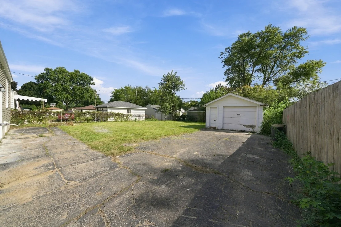 Photo of 1309 Howard Avenue