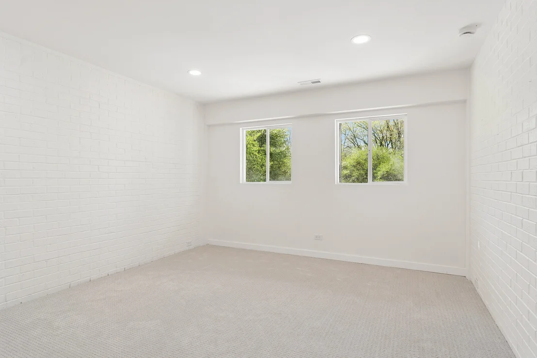 Photo of 6739 Lakeridge Drive