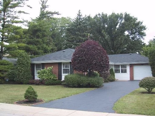 Photo of 2800 Orchard Lane