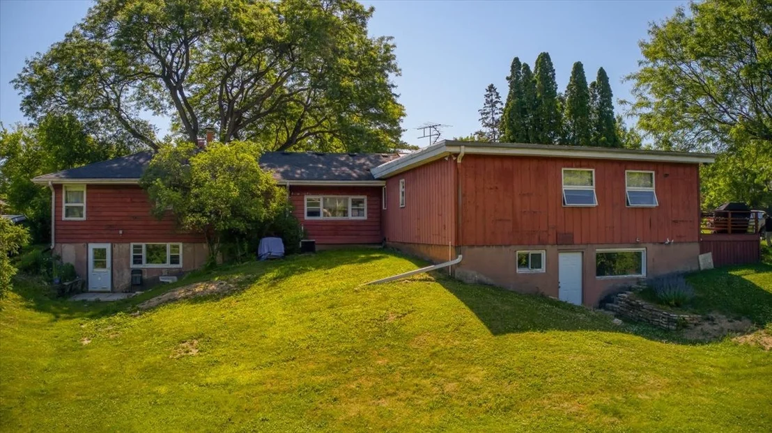 Photo of 6N192 Weber Drive