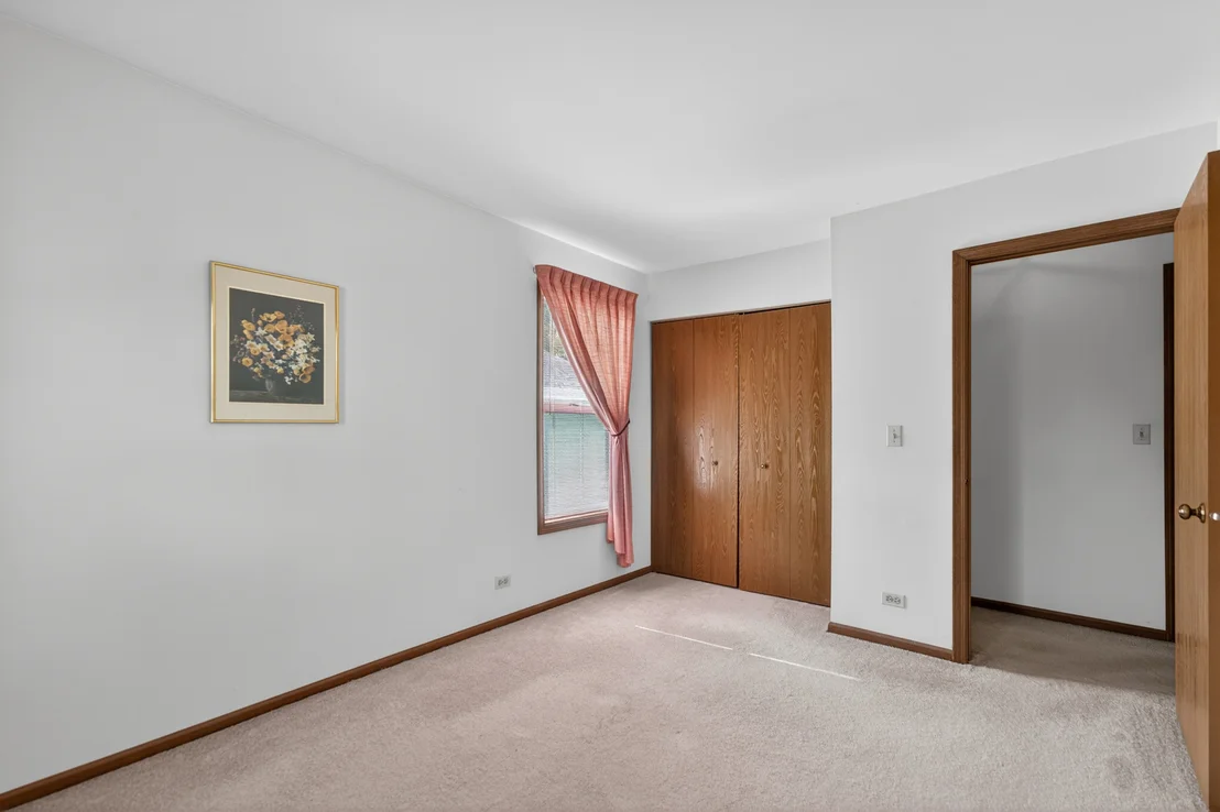 Photo of 722 Aspen Drive