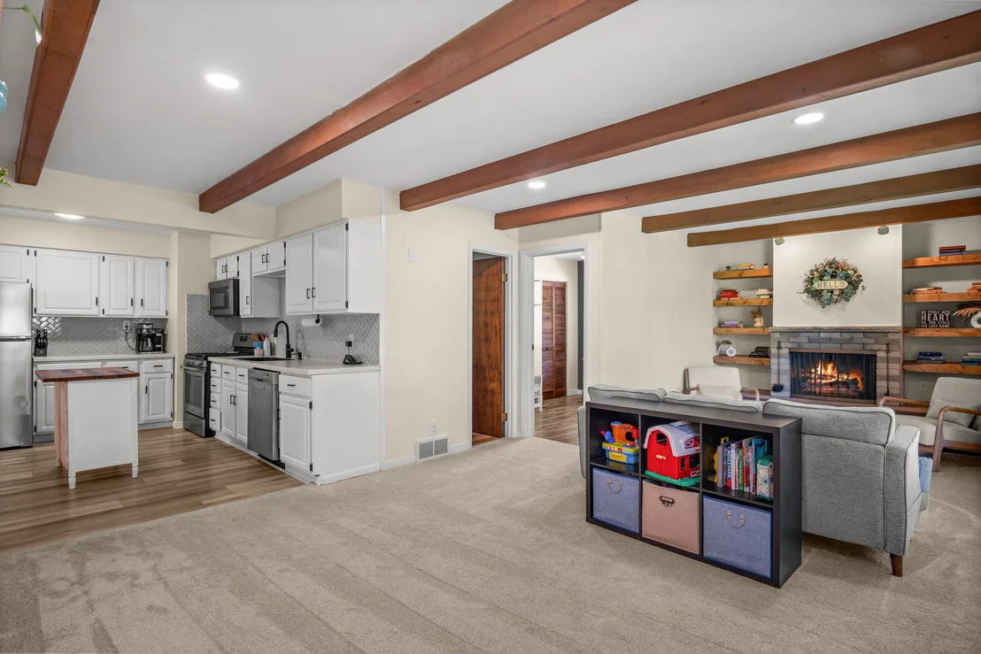 Photo of 1530 Sunrise Drive