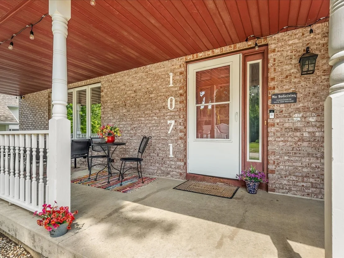 Photo of 1071 Arapaho Drive