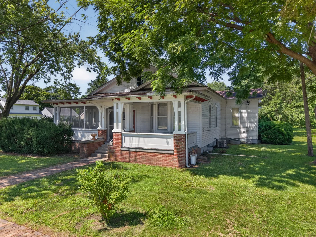 Photo of 706 Fuller Avenue