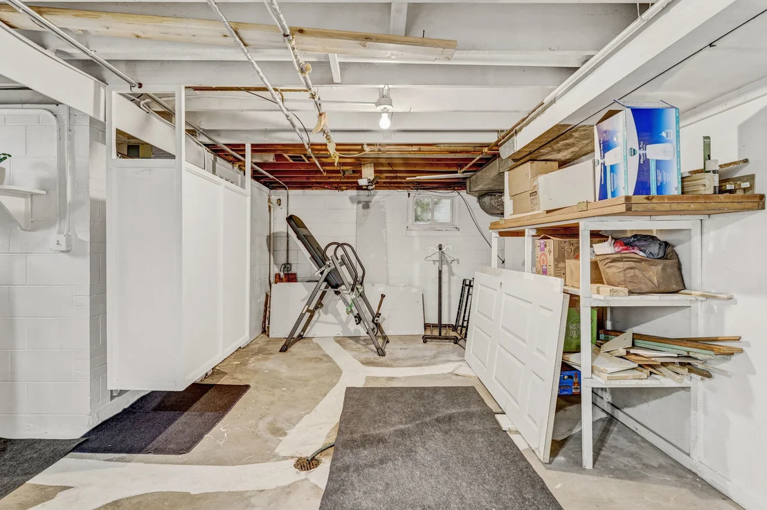 Photo of 2023 Cedar Street
