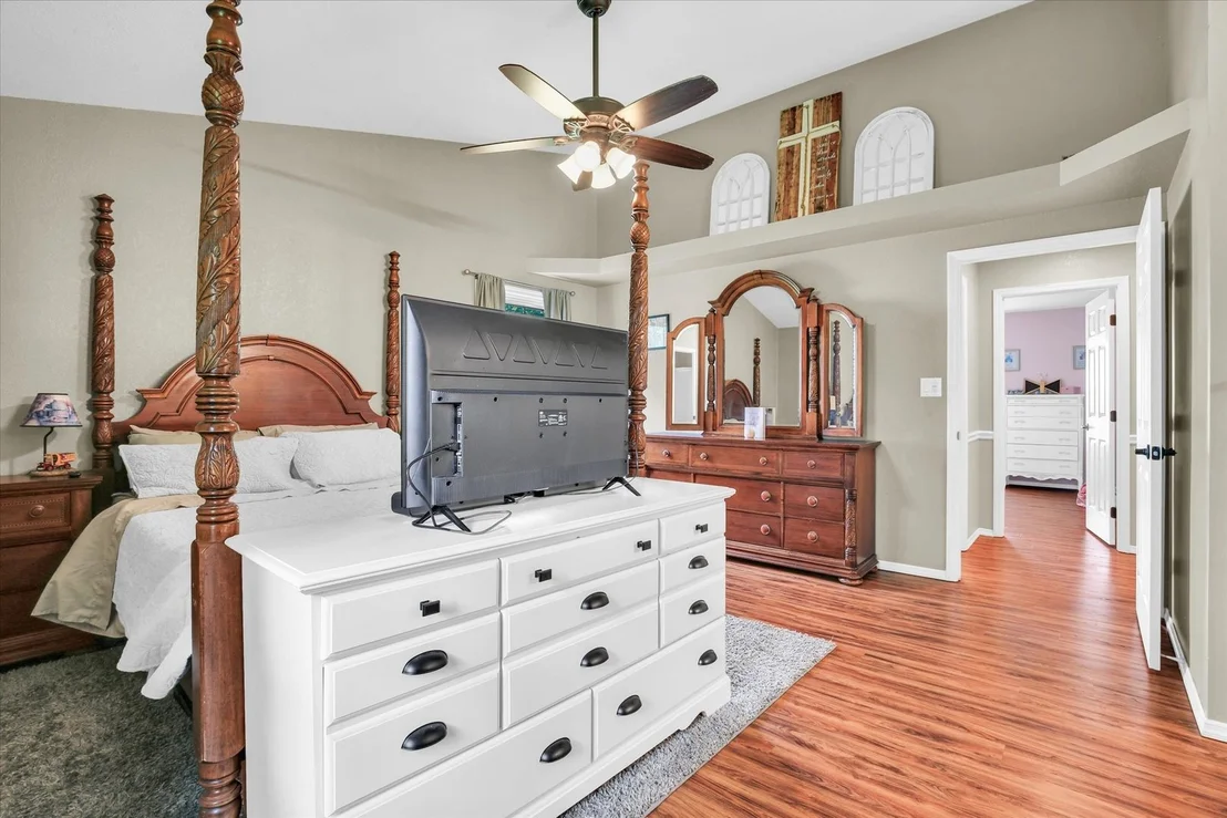 Photo of 301 N Spruce Drive