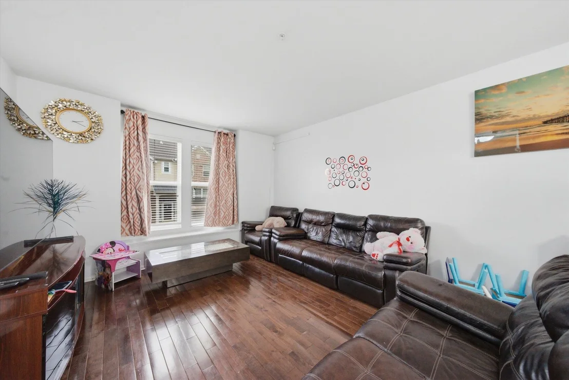 Photo of 1116 Tuscany Drive