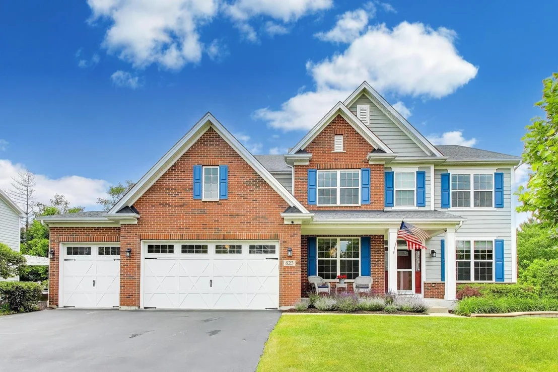 Photo of 823 Heatherfield Circle
