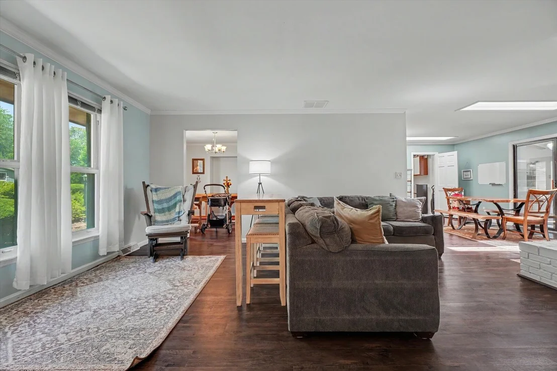 Photo of 304 Cherokee Drive