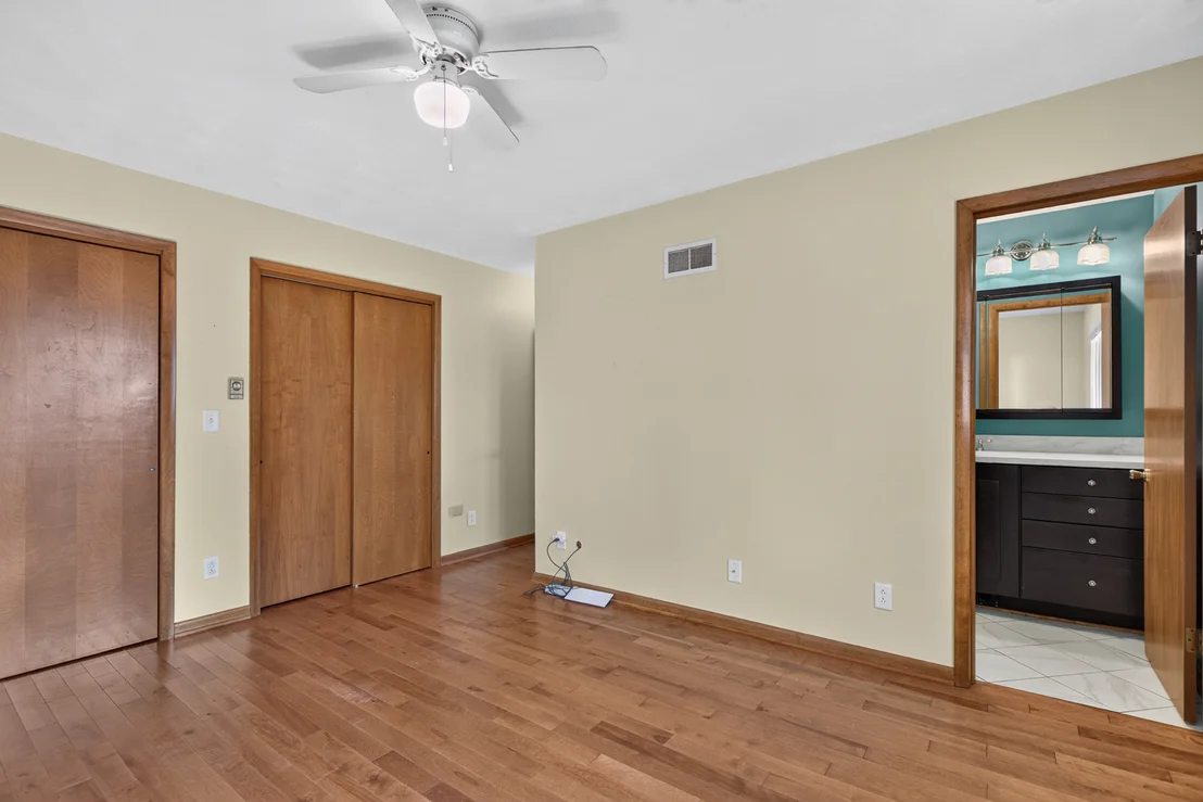 Photo of 1347 N 33rd Road