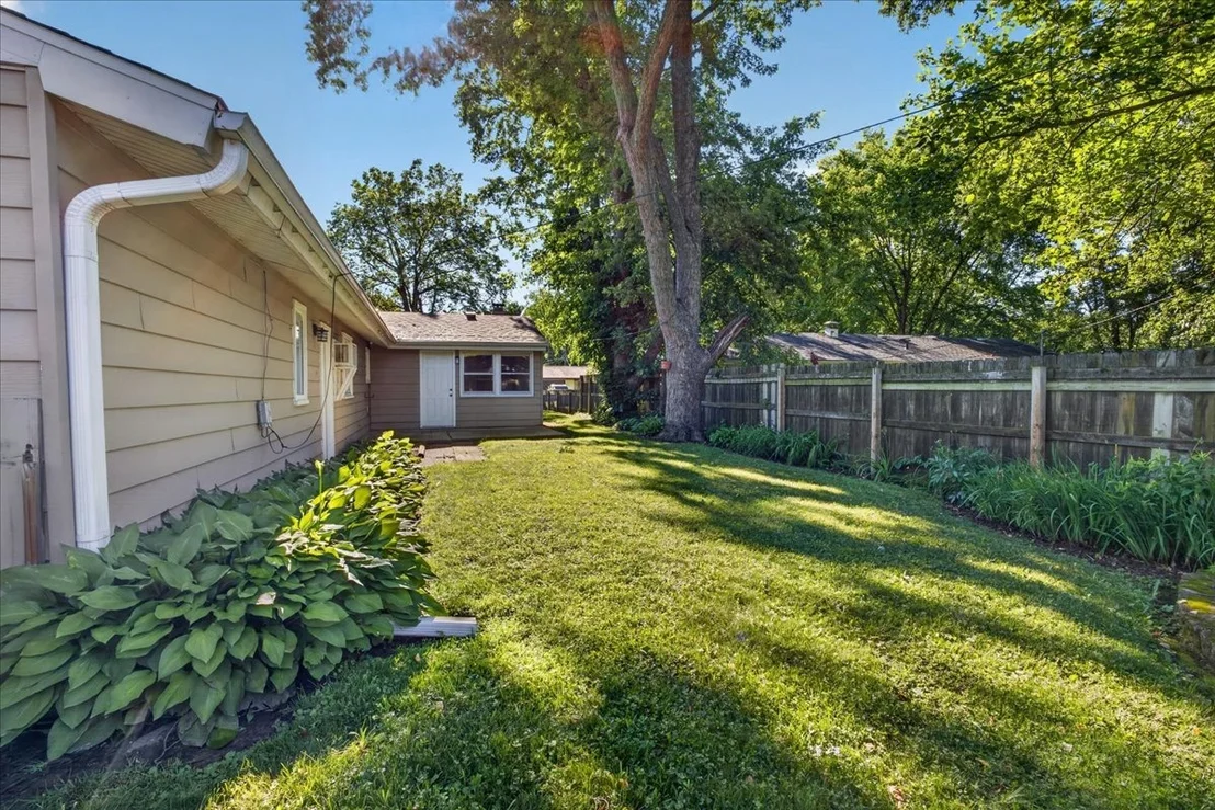 Photo of 3735 Highcrest Road