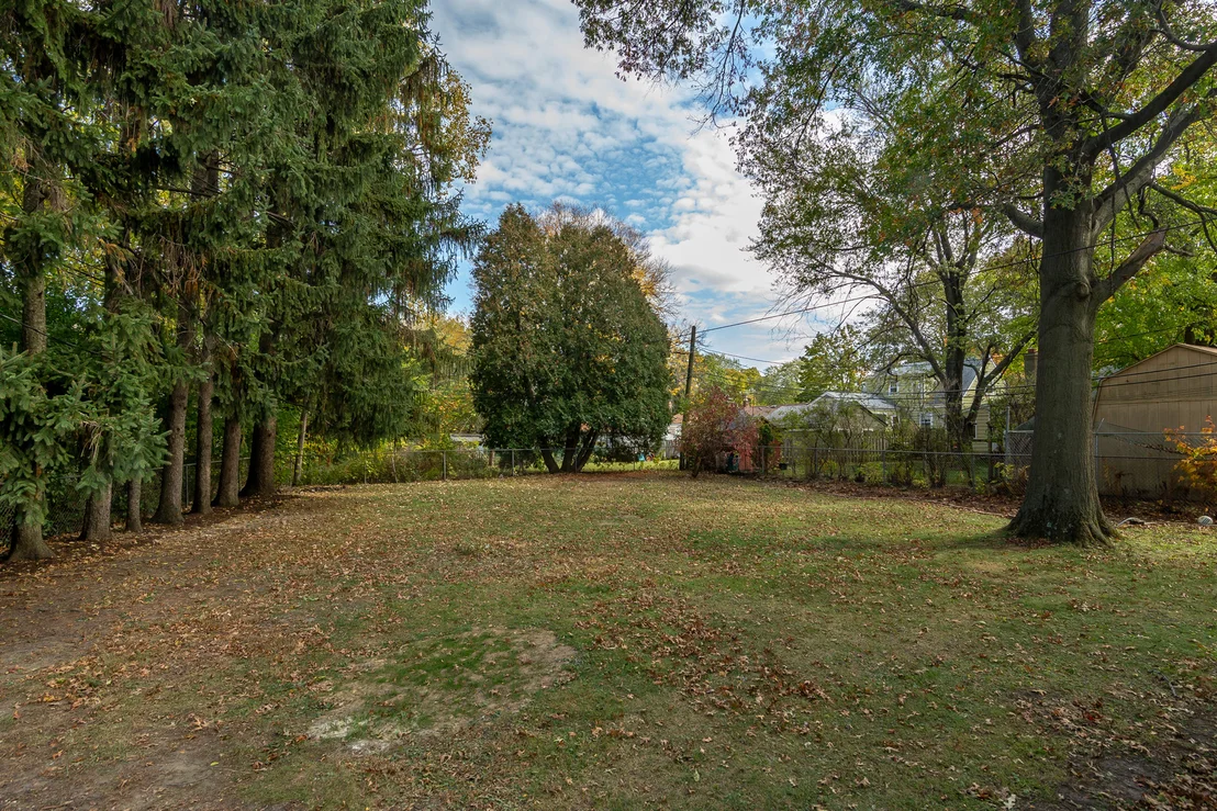 Photo of 153 N 3rd Avenue