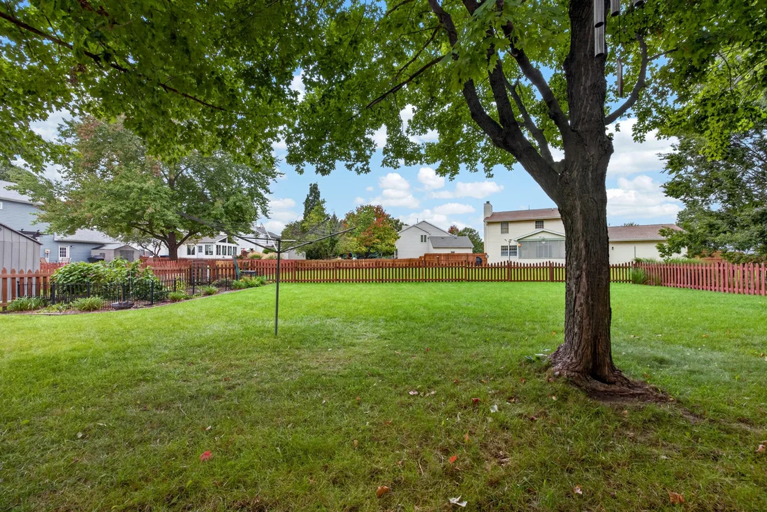 Photo of 1208 Royal Pointe Drive