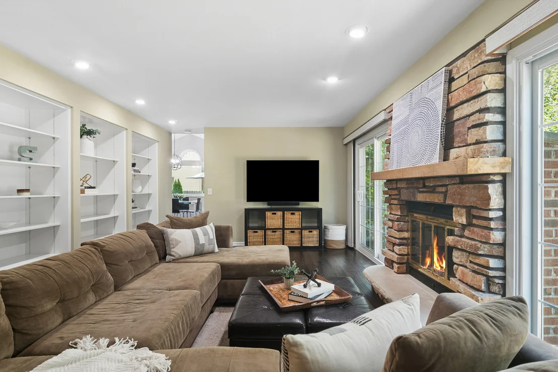 Photo of 634 Raintree Road