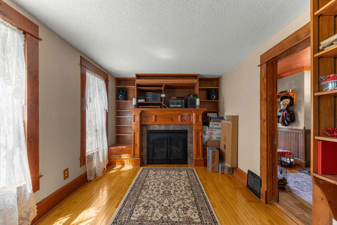 Photo of 1392 RED BRICK Road