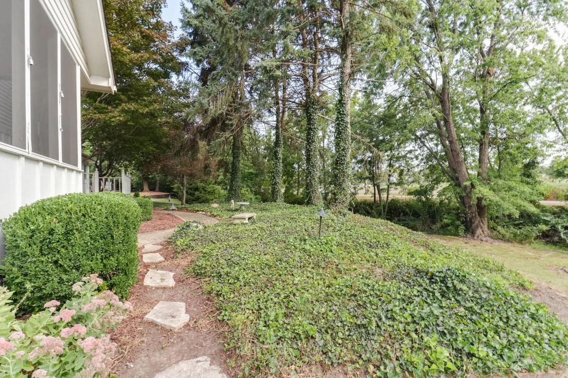 Photo of 2509 Driftwood Road