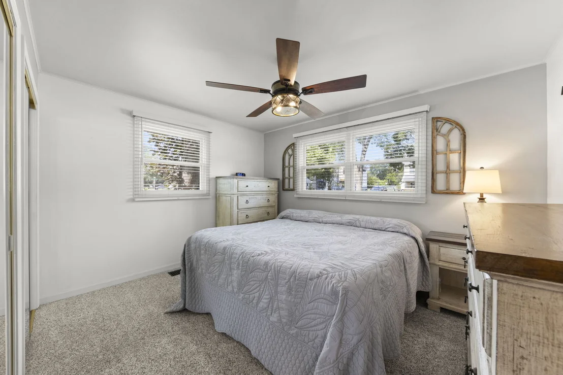 Photo of 2304 Meadow Drive