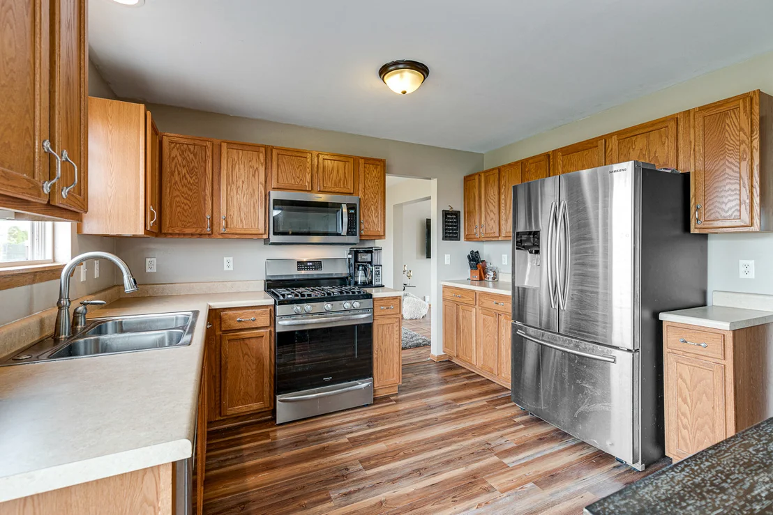 Photo of 775 Hyacinth Lane
