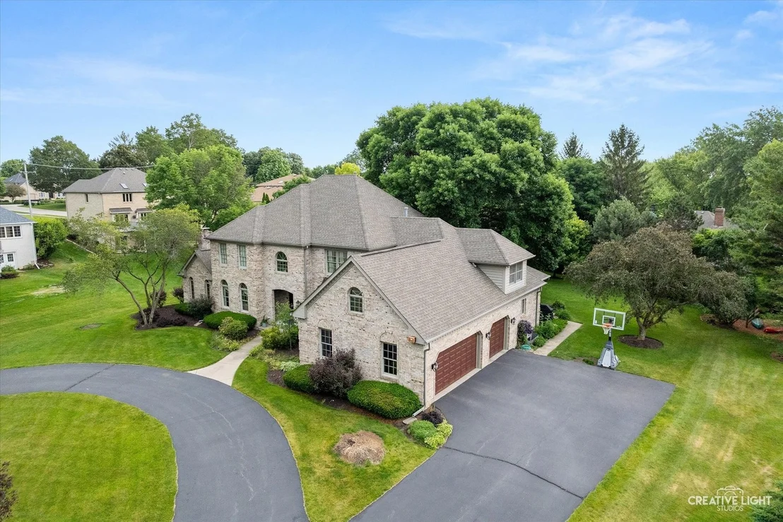 Photo of 2 Buckingham Drive