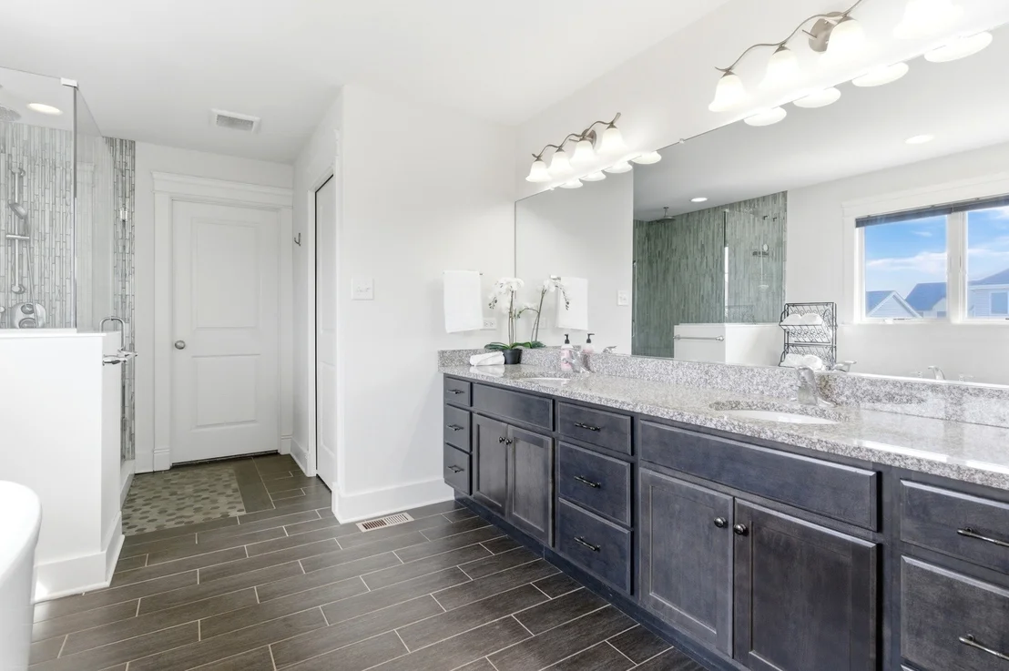 Photo of 1385 Overton Drive