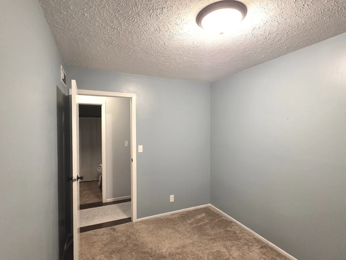 Photo of 2016 Juniper Lane
