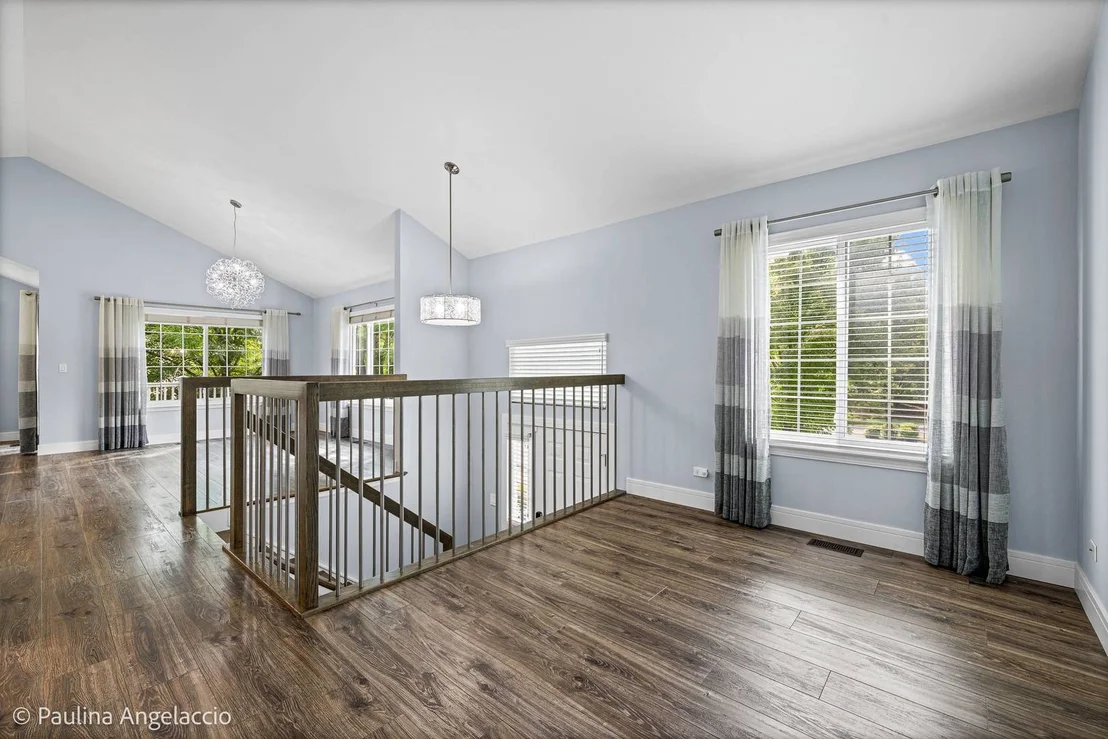 Photo of 180 Lucerne Court