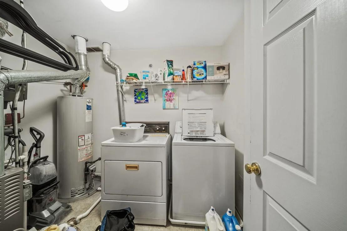 Photo of Unit E at 8132 Concord Lane