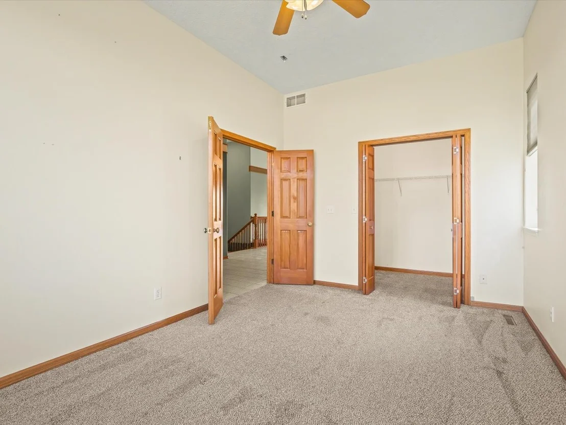 Photo of Unit 0 at 3729 Lakeview Drive