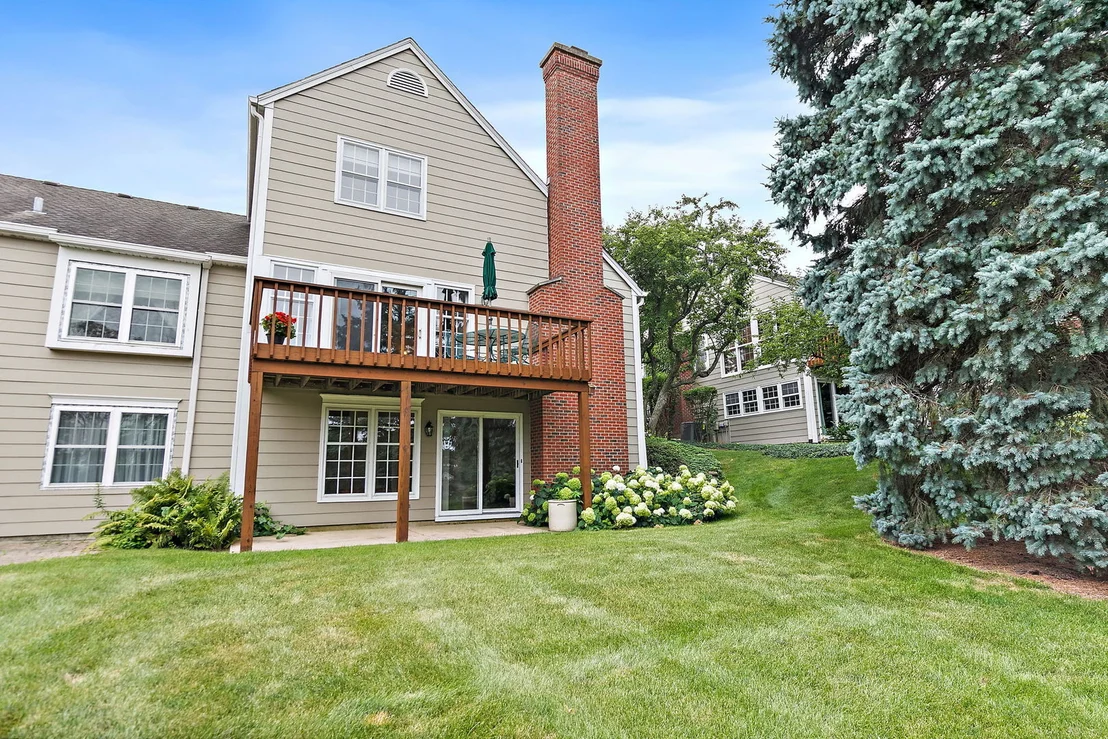 Photo of 232 Sedgewick Circle