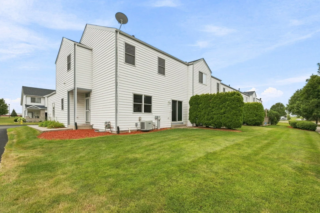 Photo of 1800 Waters Edge Drive