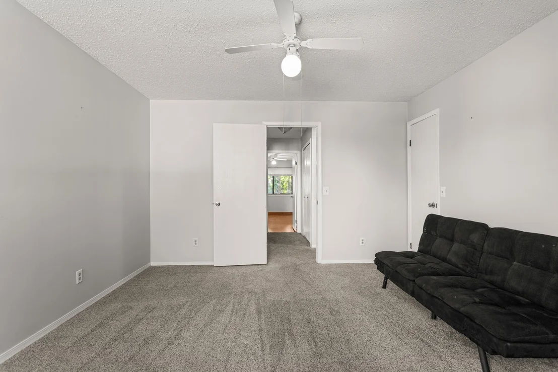 Photo of 726 Higgins Road