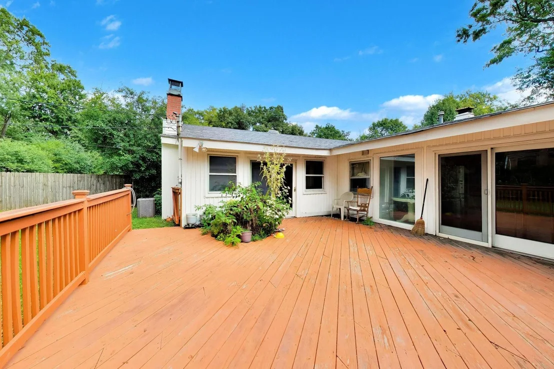 Photo of 115 Lockerbie Lane