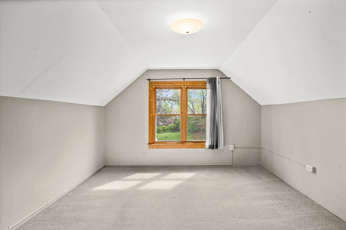 Photo of 511 Elm Avenue