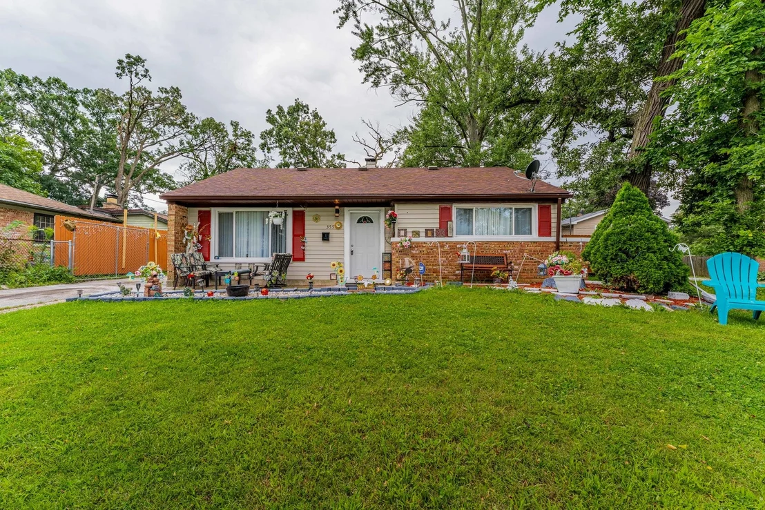 Photo of 355 Oswego Street