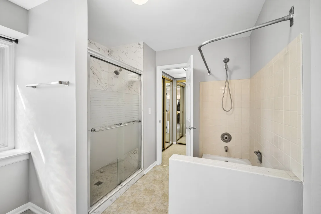 Photo of 329 Redwing Drive