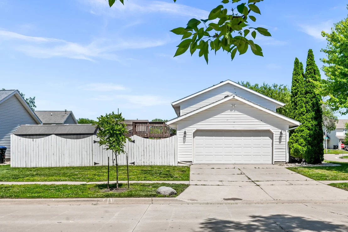 Photo of 2102 Pacific Avenue