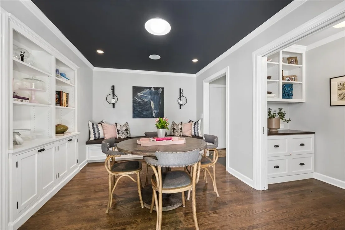 Photo of 567 Oak Street