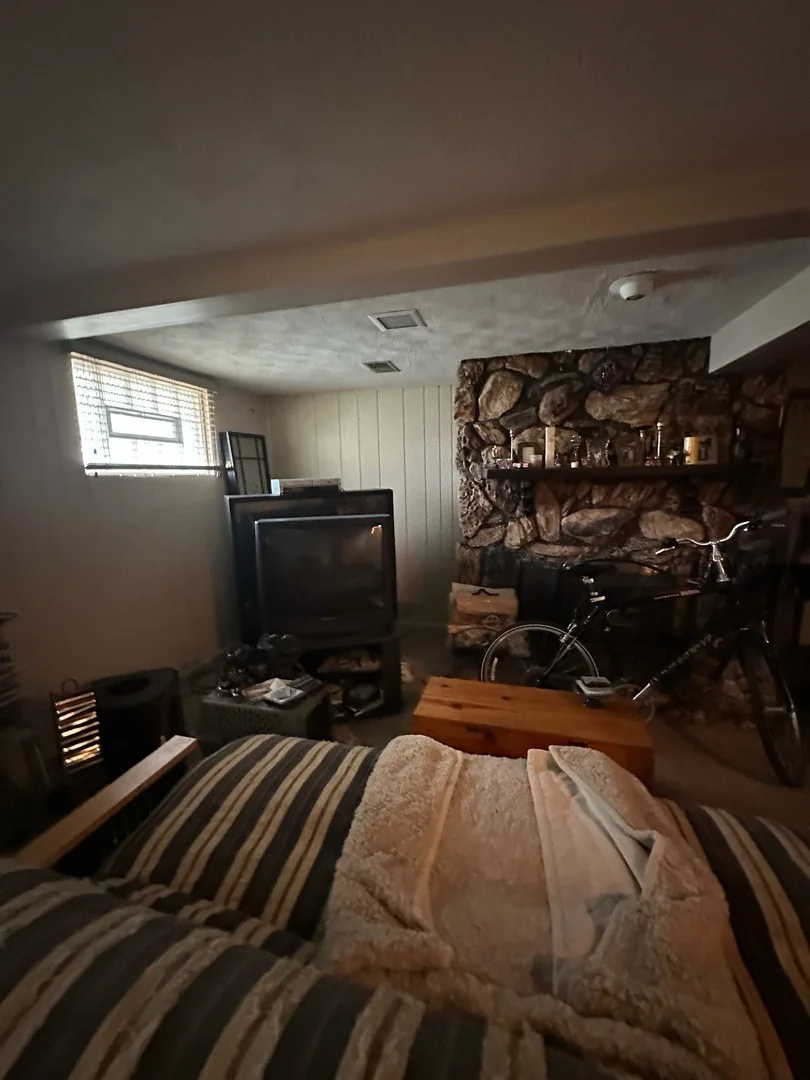 Photo of 17871 Locust Street