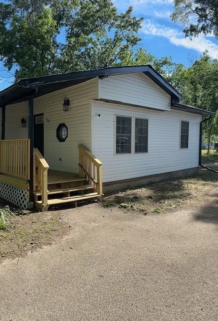 Photo of 110 N Robert Drive