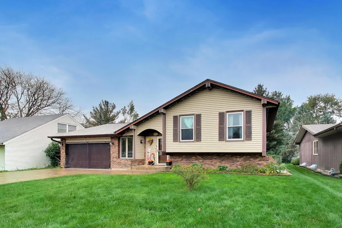 Photo of 63 Lockman Circle