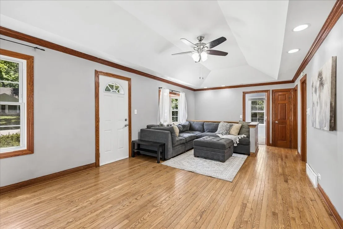 Photo of 116 Valley Drive