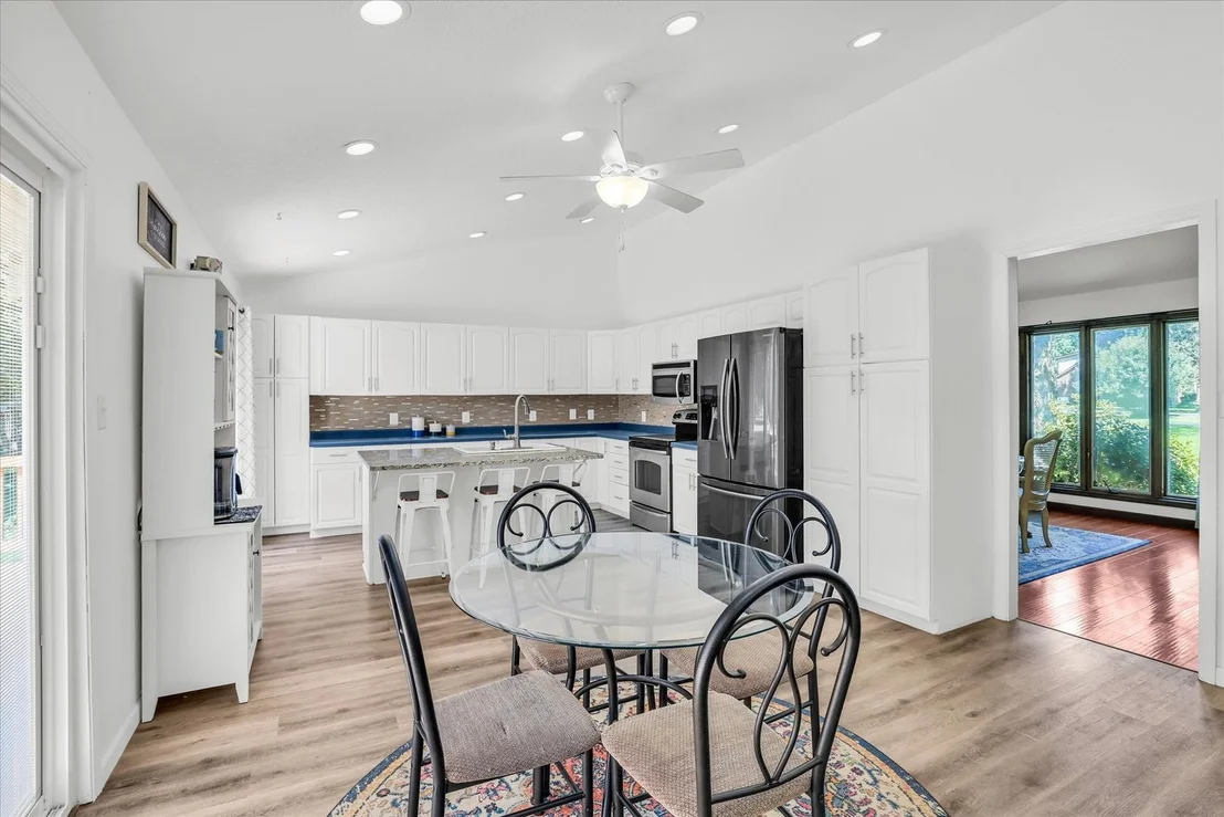 Photo of 715 Cortez Drive