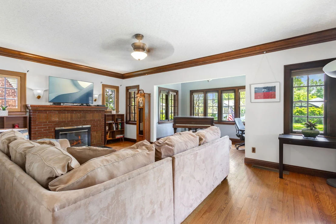 Photo of 342 Lawton Road