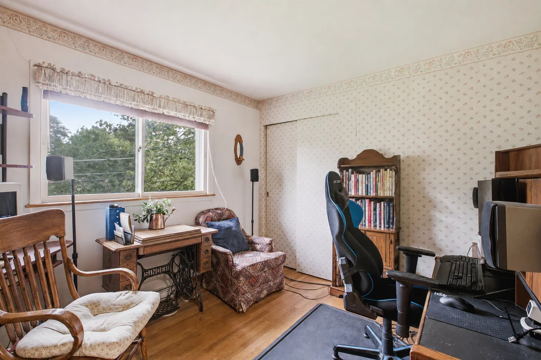 Photo of 1103 Kenton Road