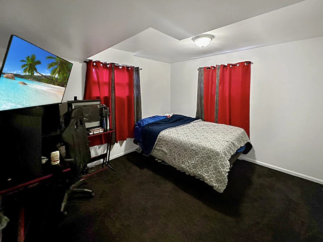 Photo of 74 Frances Lane