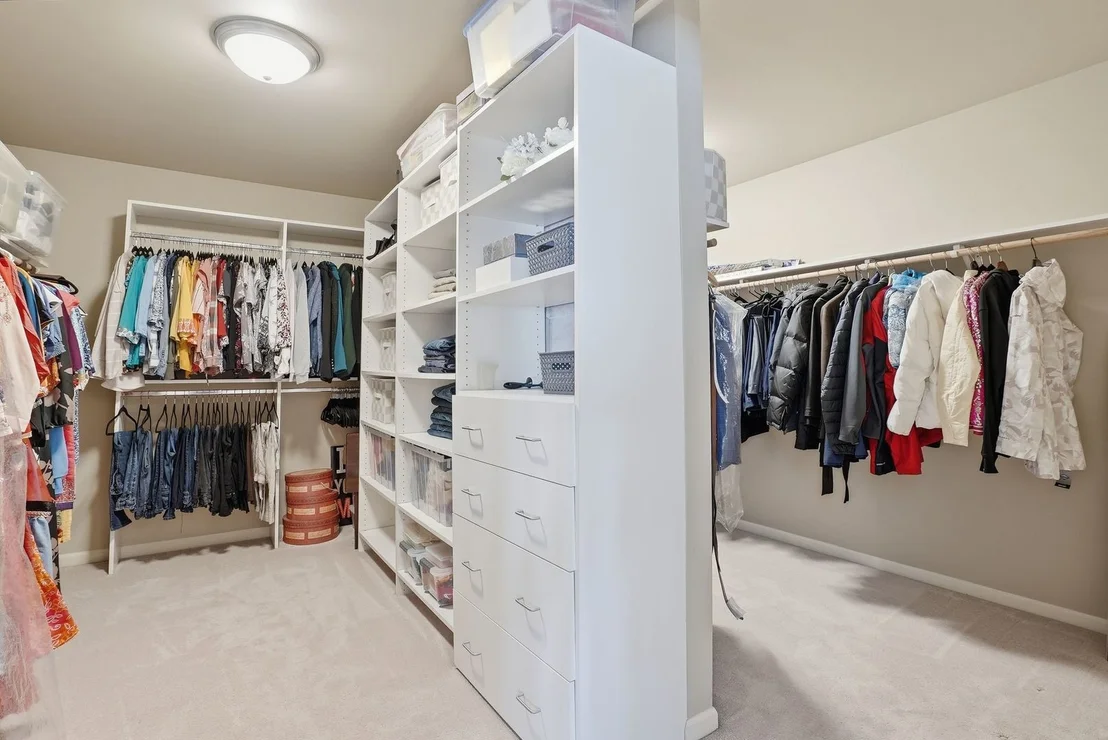 Photo of 3212 Rollingridge Road