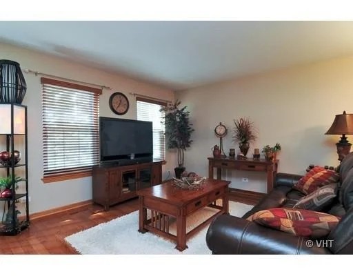 Photo of 916 MANCHESTER Circle