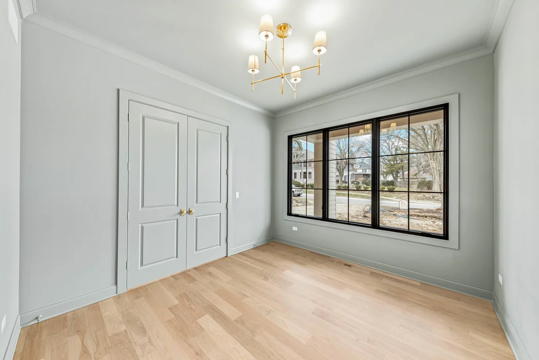 Photo of 1310 N Eagle Street