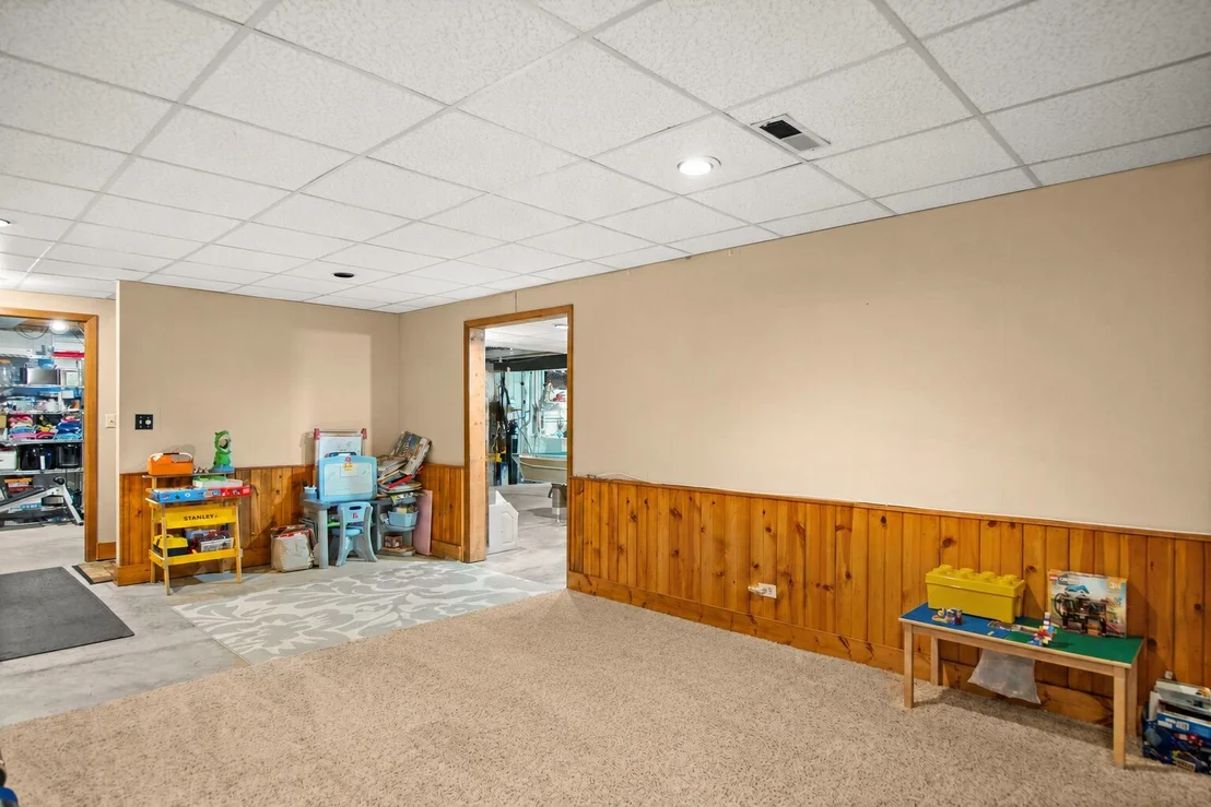 Photo of 1225 Winaki Trail