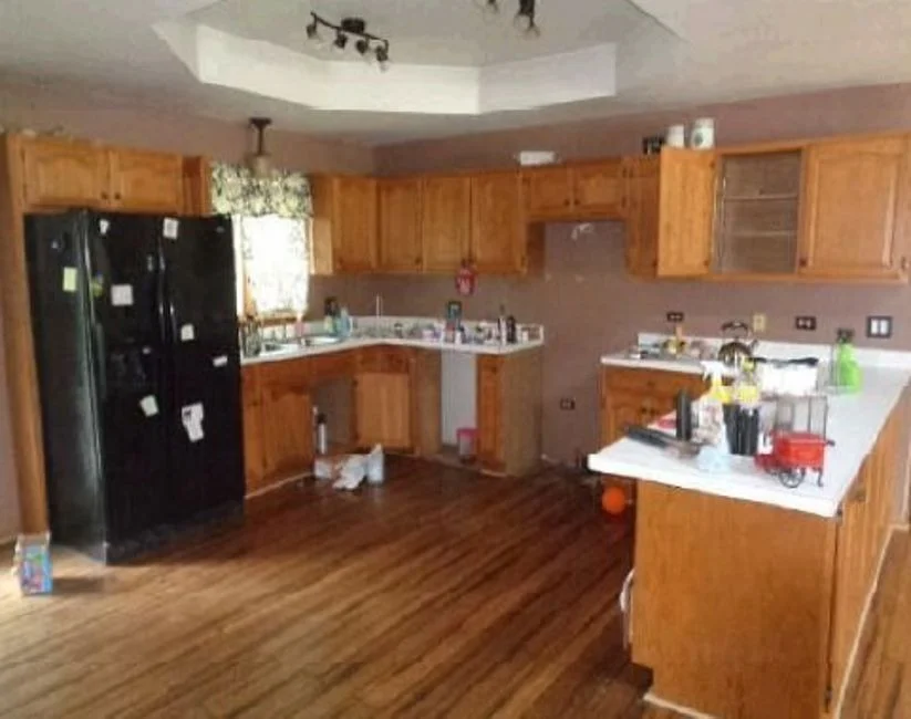 Photo of 1023 W Longfellow Drive